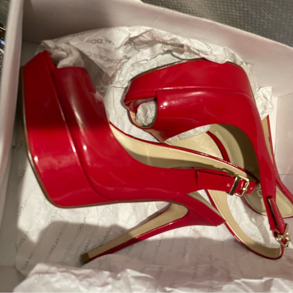 ALDO Red sling back heels 7.5